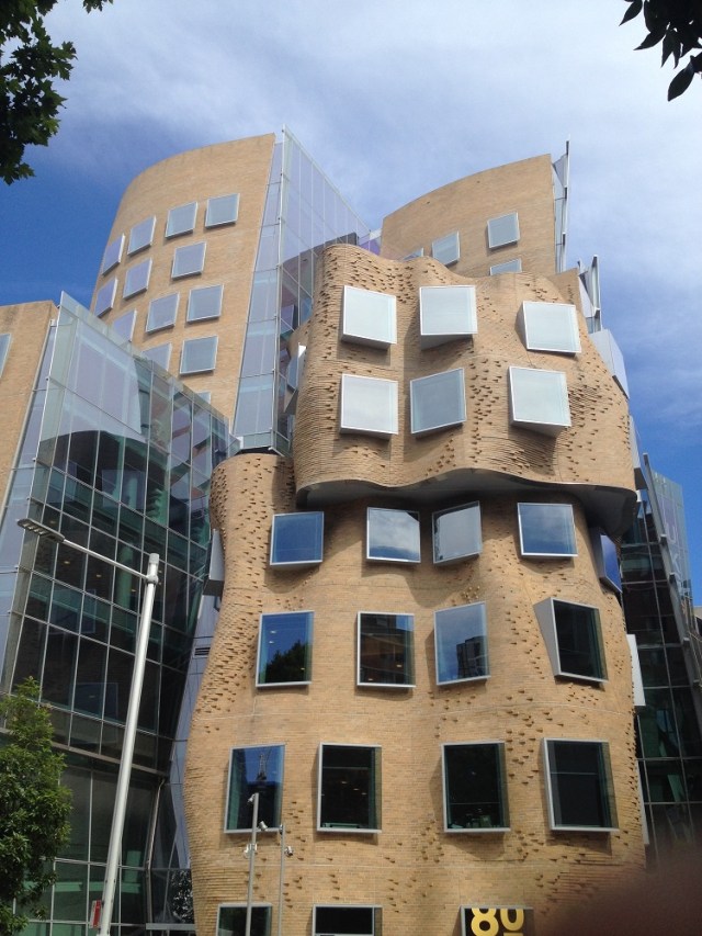 chau-chak-wing-building-2