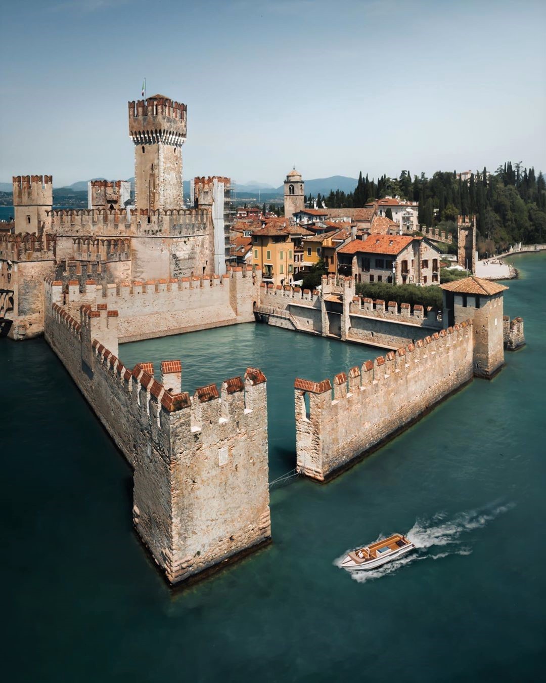 lake-garda