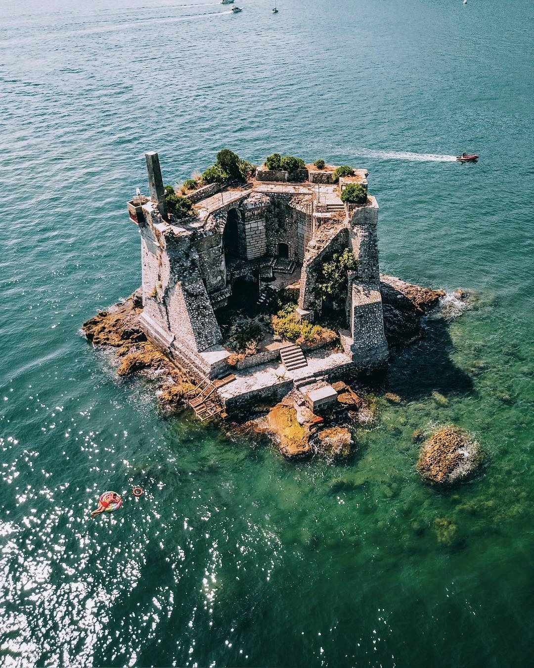 scola-tower